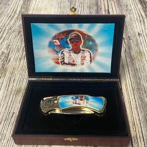 Collectors knife ( Dale Earnhardt )